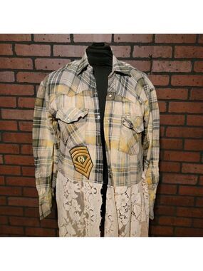 Custom Junk Gypsy Vintage flannel/tablecloth duster.  Snap Front.  Size LG/XL.